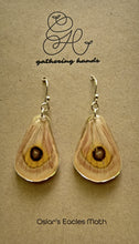Load image into Gallery viewer, Oslar&#39;s Eacles Moth Hindwing Earrings
