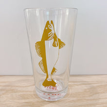 Load image into Gallery viewer, Fish Pint Glasses
