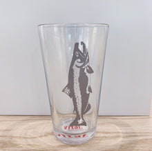 Load image into Gallery viewer, Fish Pint Glasses
